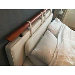 Twee persoons bed wit 160x200 cm