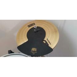 Oefenpad 8 en 14 inch. Oefenbekken 13 inch. 2 standaards