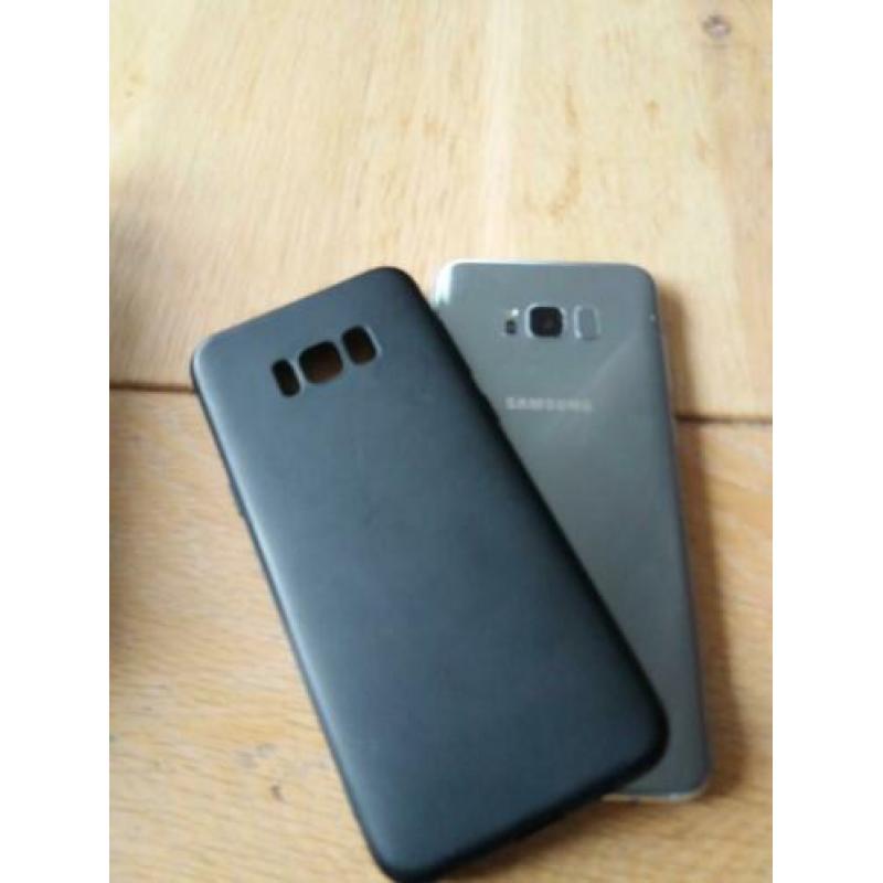 Samsung S8+ Zilver 64GB + snellader en hoesje