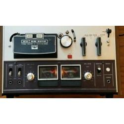 AKAI GX 210D tapedeck