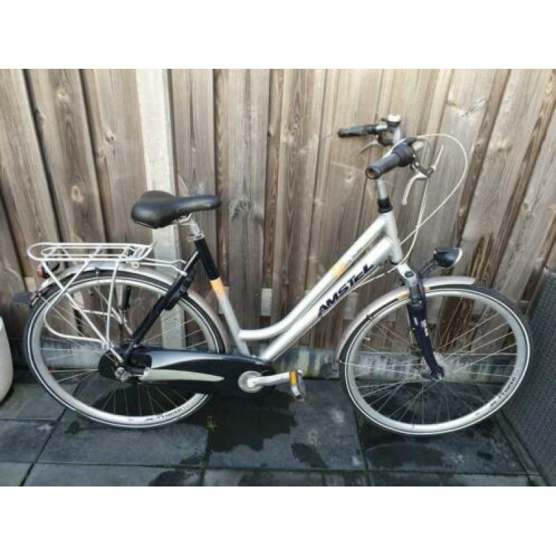 Damesfiets 28 inch 3 versnellingen Framemaat 56cm