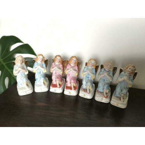 Brocante engelen met bladgoud op de vleugels
