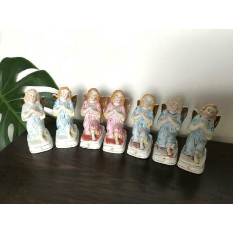 Brocante engelen met bladgoud op de vleugels