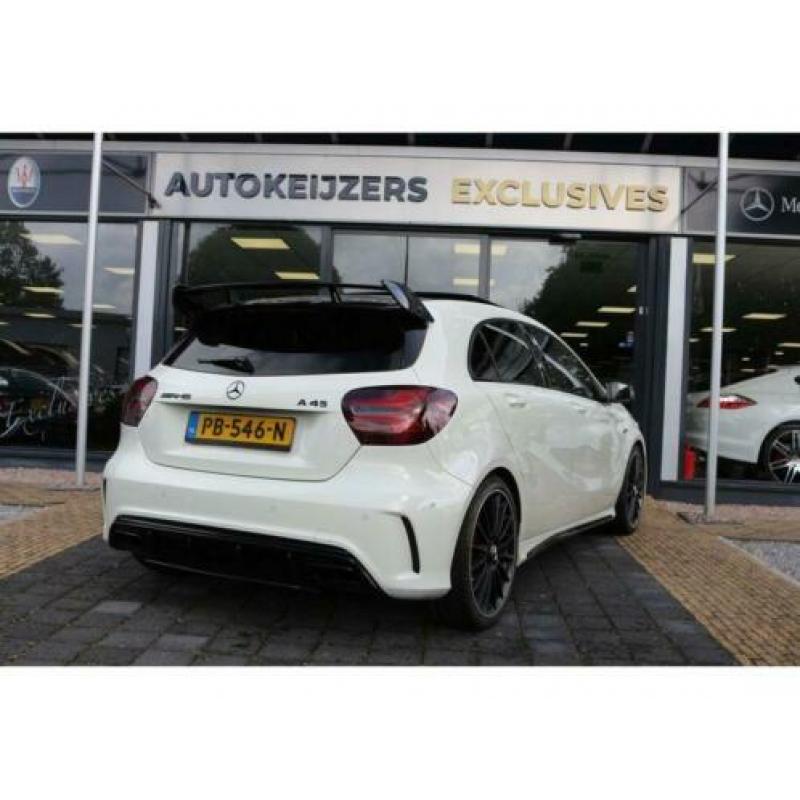 Mercedes-Benz A-Klasse 45 AMG 4MATIC Panorama Schaalstoelen