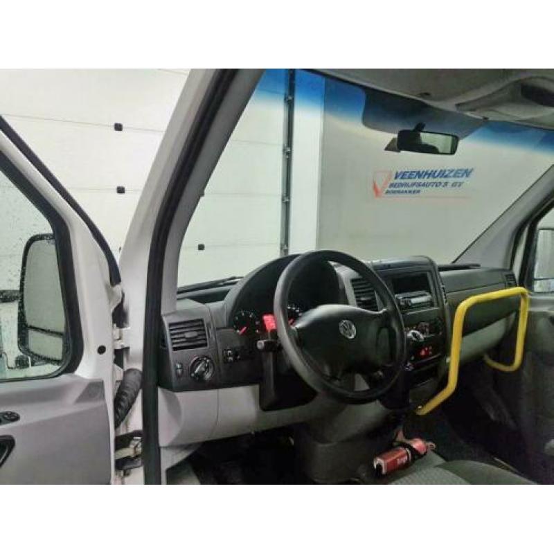Volkswagen Crafter 2.0 TDI Rolstoelbus / 9 Personenbus L2/H2