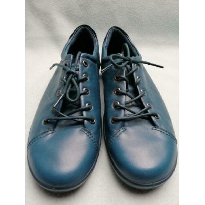 New! Ecco 40 casual sneakers super soft leather