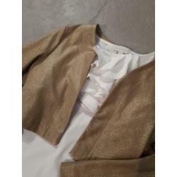 Port Lavande goudkleurig jasje en of white shirt 128