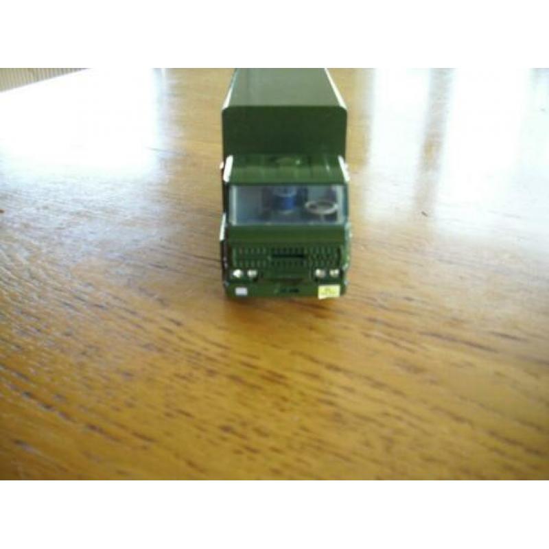 militaire DAF,s met huif in doos nieuw .& trailer DAF .