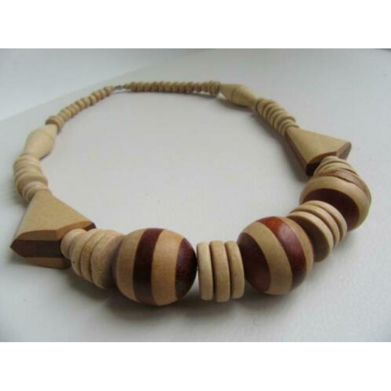 Collier/Ketting met houten kralen