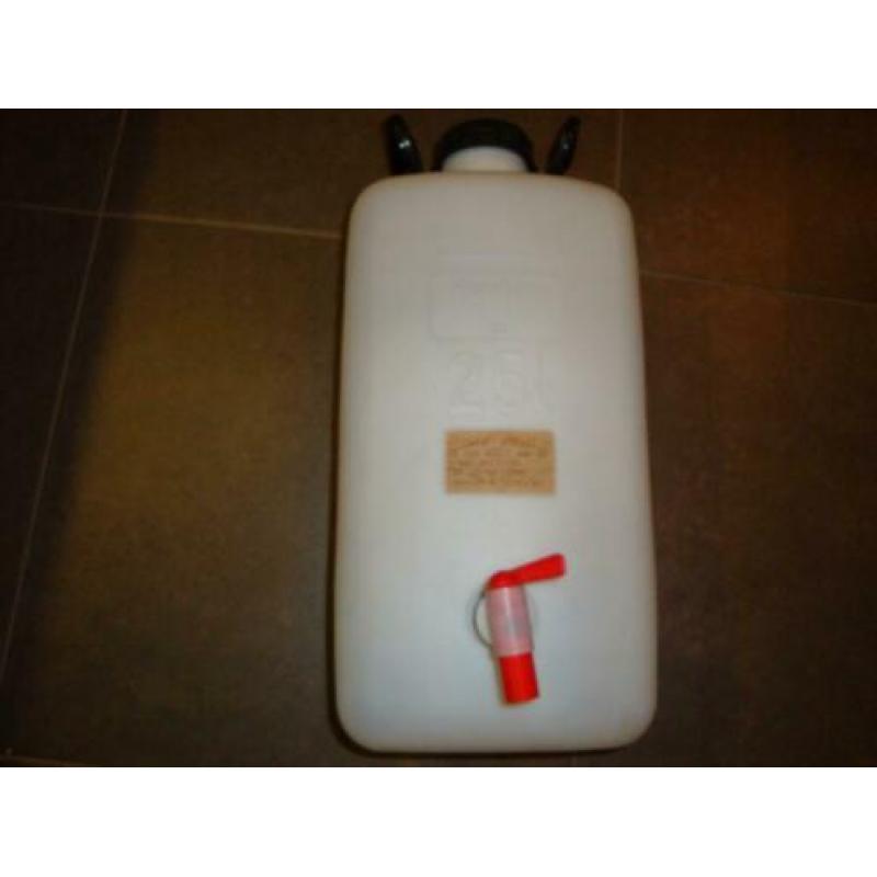 Water jerrycan 25 liter