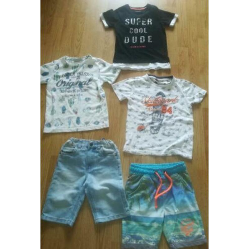 Pakketje zomer kleding maat 110/116