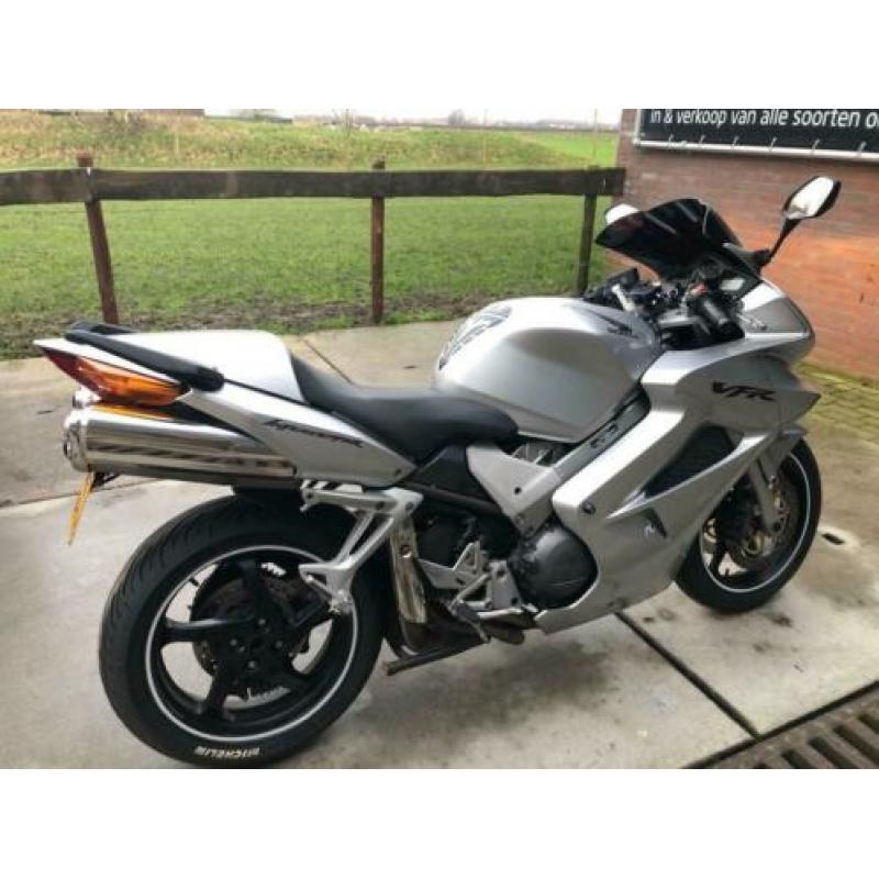 Honda Sport VFR 800FI Onderhoud historie aanwezig