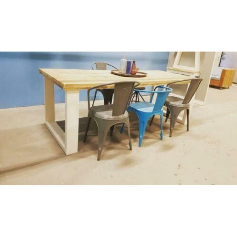 Prachtige tafel , salontafel , vergadertafel , kantoortafel.