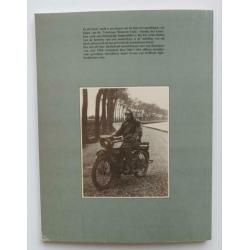 De Motorfiets in Nederland 1895-1940 oldtimer harley indian