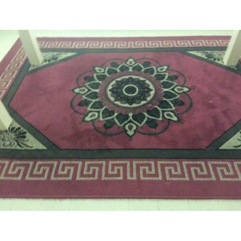 Mooi vloerkleed met mooi spiritueel motief. 230x160cm