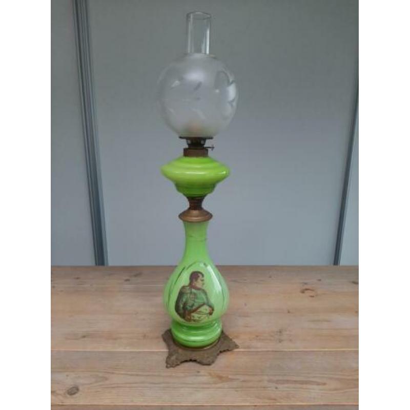 Glasgeblazen olielamp