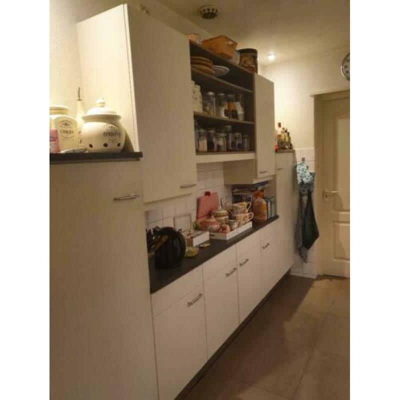 25 jaar oude keuken