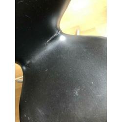 Fritz Hansen 2x vlinderstoel 2x body zwart