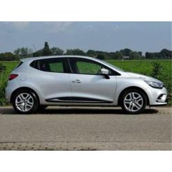 NIEUWE 16” Renault Clio IV velgen + Conti 195/55 R16 (8mm)