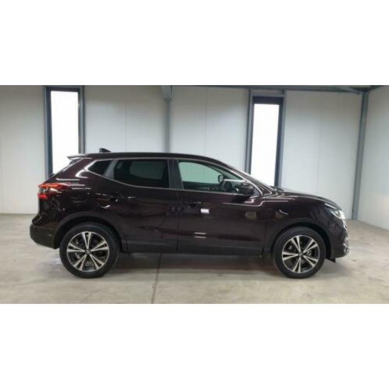 Nissan QASHQAI 1.3 DIG-T 160 pk N-Connecta automaat navigati