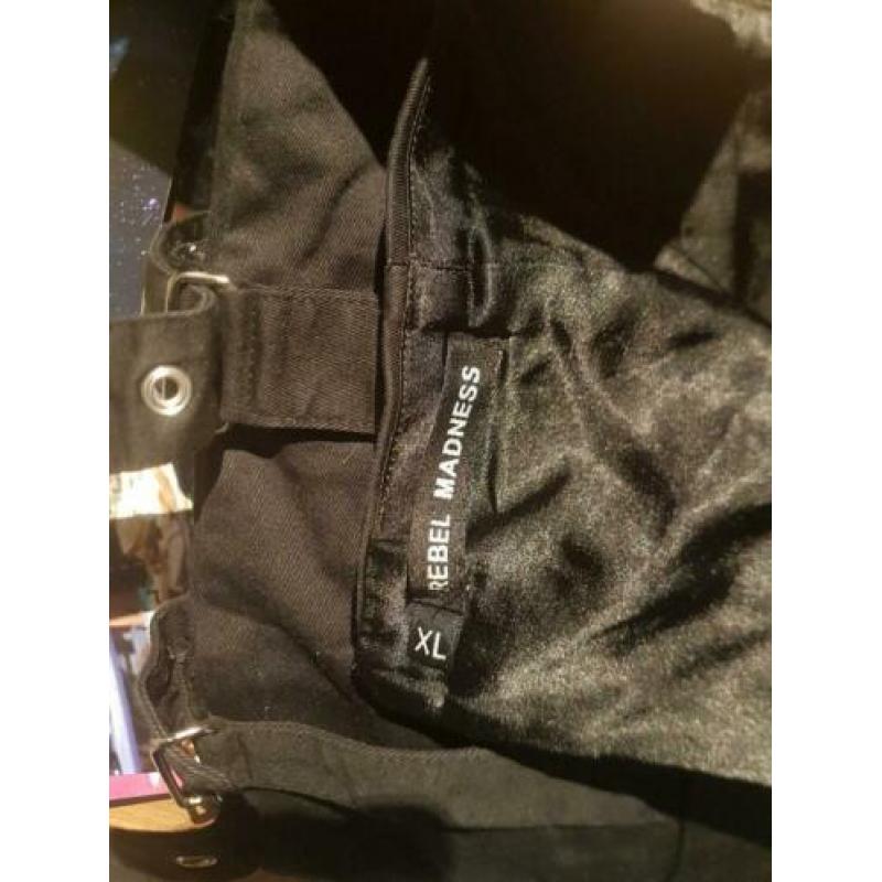 Rebel Madness kokerrok maat L/42