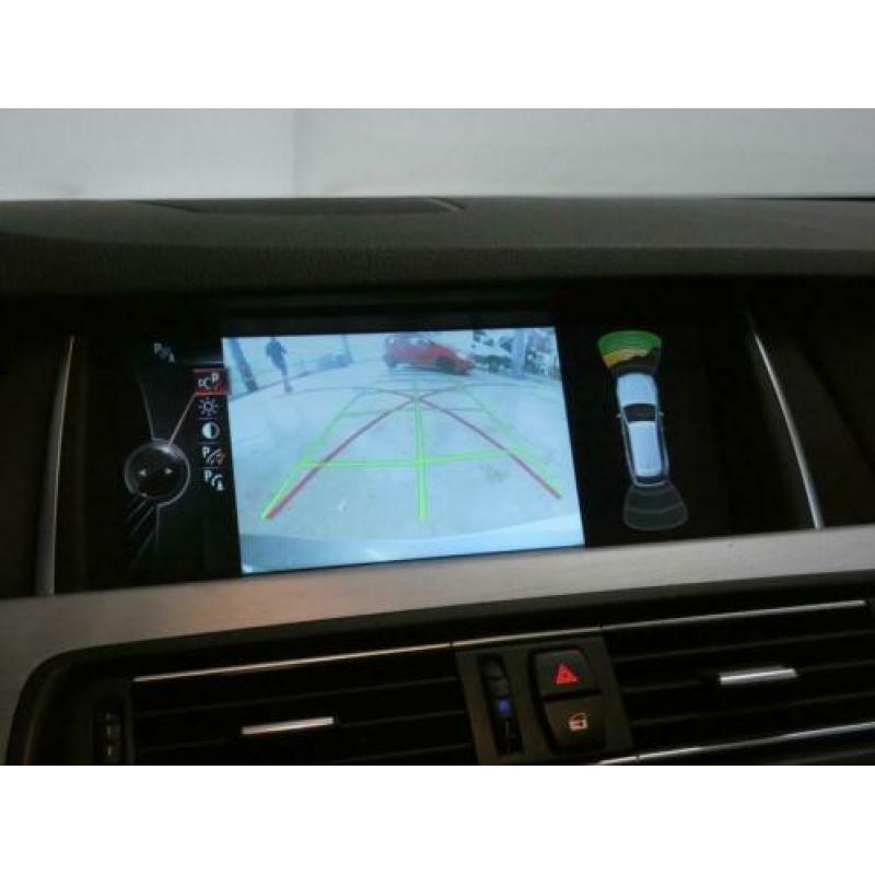 BMW 5-serie Touring 520d High Executive M Sport AUT/ NAVI/ S