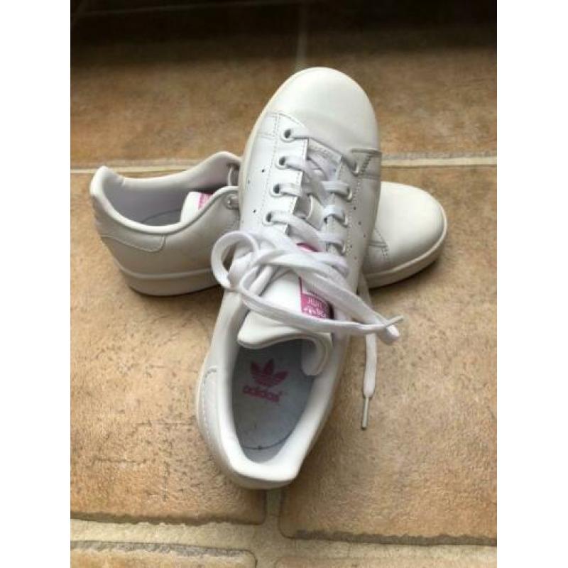 Te koop Adidas Stan smith 35 35.5 nieuw