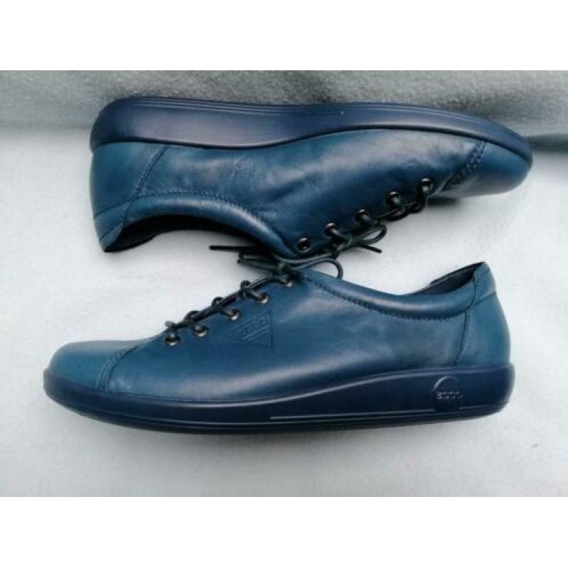 New! Ecco 40 casual sneakers super soft leather