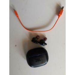 jbl tune 120TWS MOET NU WEG €35