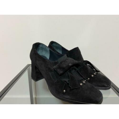 Zwarte pumps schoenen instappers van Lilian maat 37,5