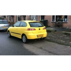 Seat Ibiza 1.4 16V 55KW 2002 Geel