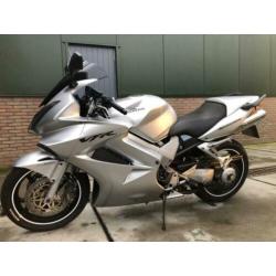 Honda Sport VFR 800FI Onderhoud historie aanwezig