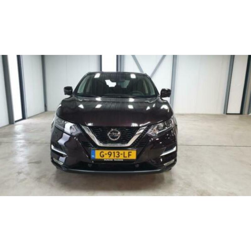 Nissan QASHQAI 1.3 DIG-T 160 pk N-Connecta automaat navigati