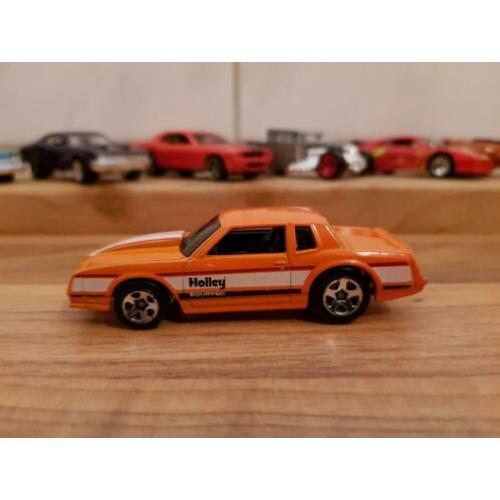 Hotwheels '86 Chevrolet Monte Carlo SS Oranje