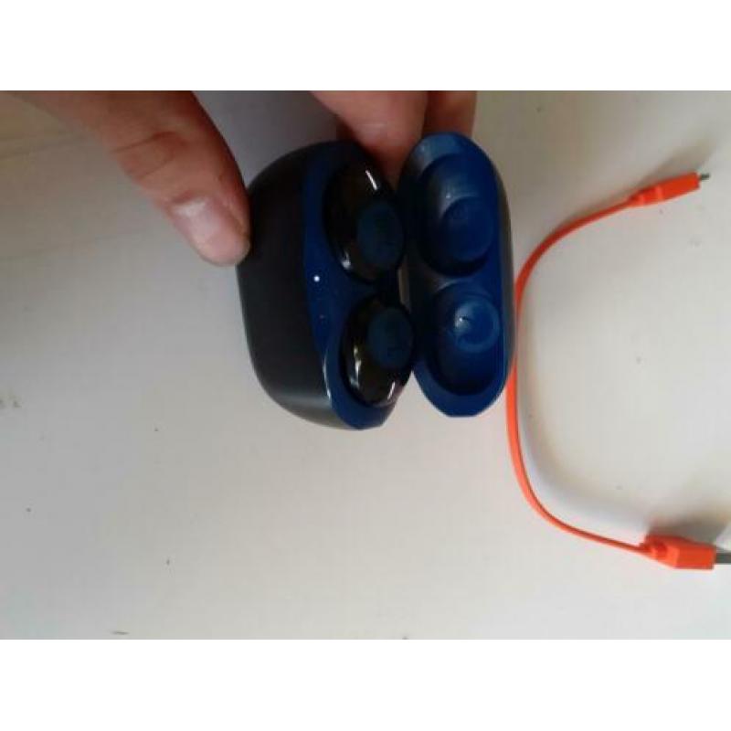 jbl tune 120TWS MOET NU WEG €35