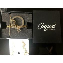 Ketting en oorbellen set. Goed als nieuw.