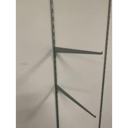Rails 200 cm + 40 cm metalen plankhouders