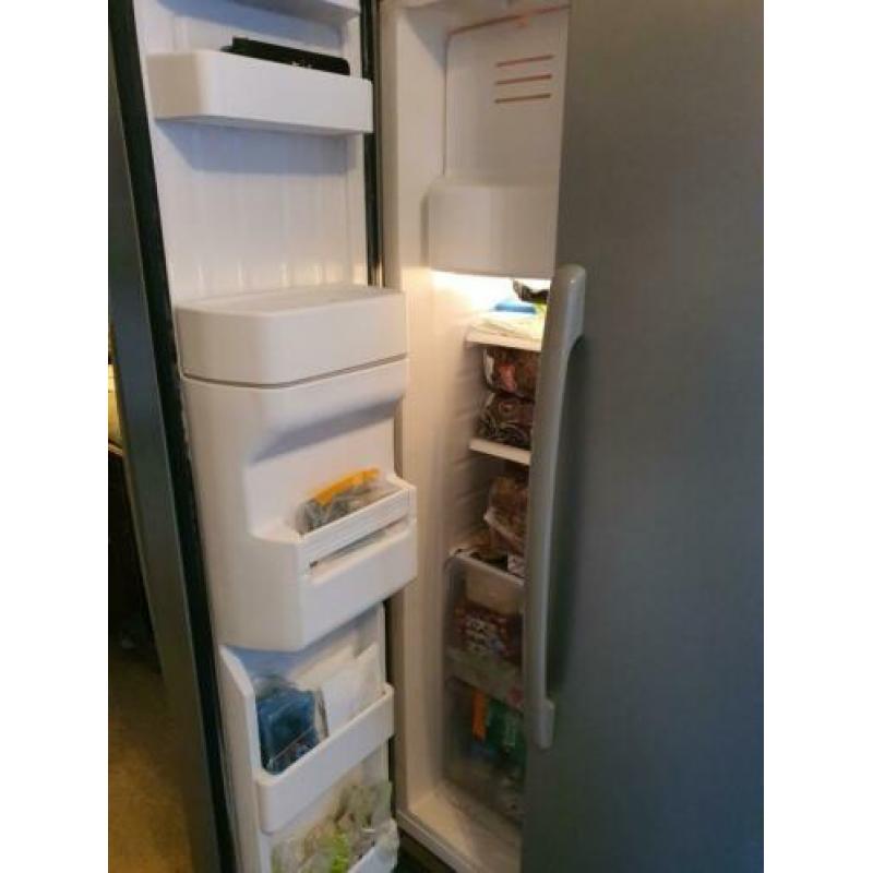 Amerikaanse koel/vries combinatie whirlpool