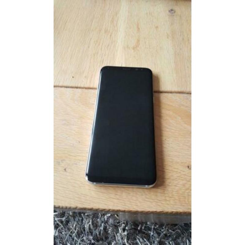 Samsung S8+ Zilver 64GB + snellader en hoesje