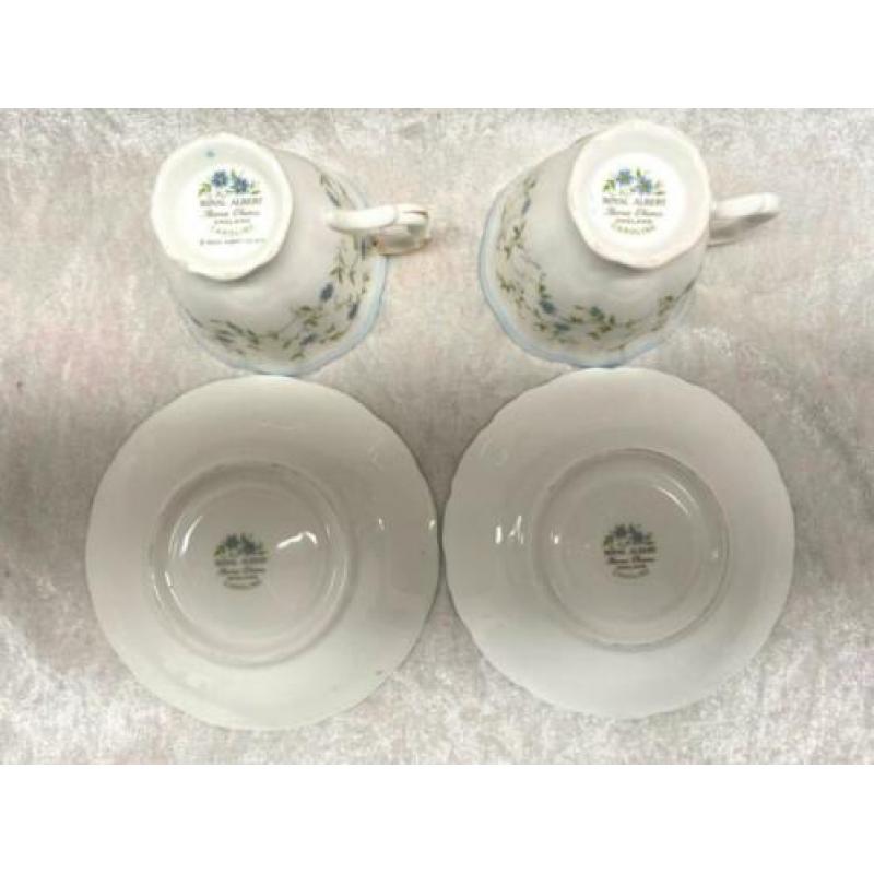 2 Prachtige puntgave brocante ROYAL ALBERT theekopjes