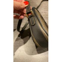 Fendi tas