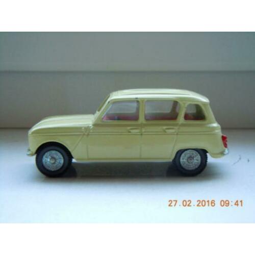 Renault 4. Model van het merk pilen. Model nieuwstaat.