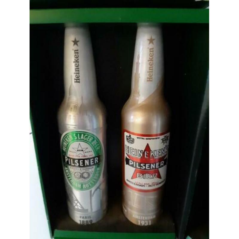 Doos met 4 flesjes van Heineken