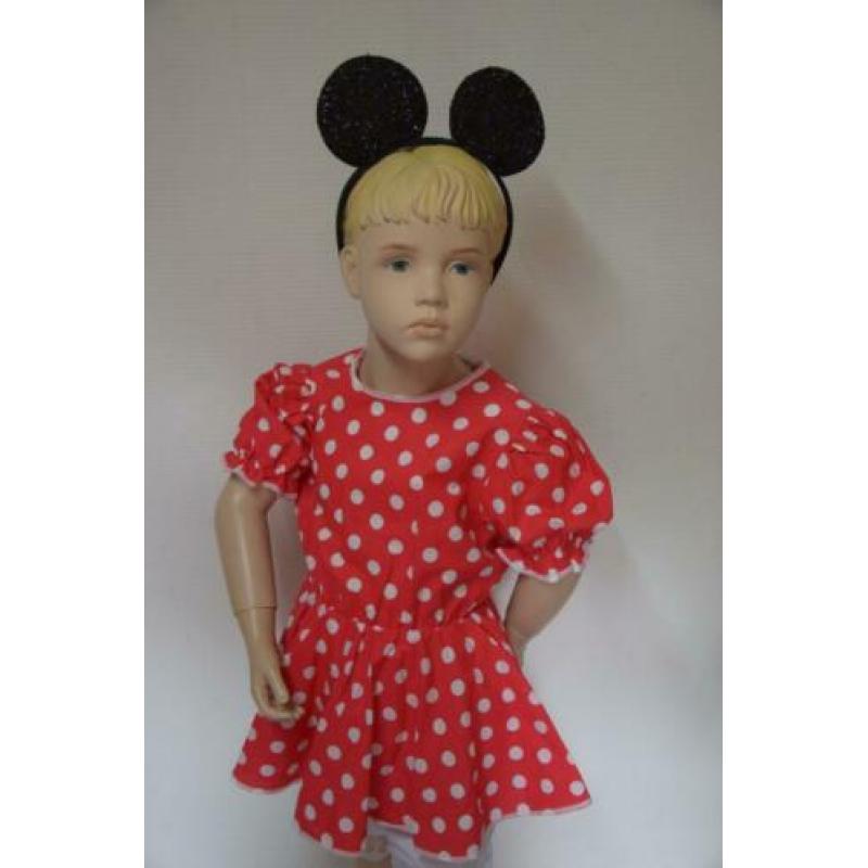 Verkleedkleren:Minnie Mouse jurk met broekje en oortjes 104