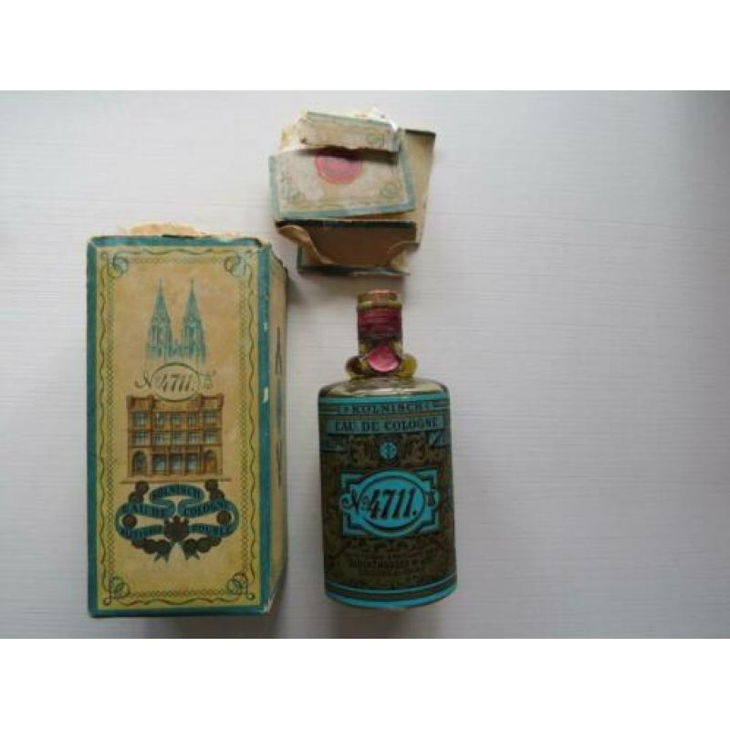 Oud flesje eau de cologne in originele verpakking