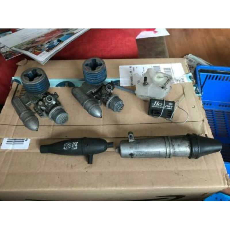 Rc auto onderdelen.