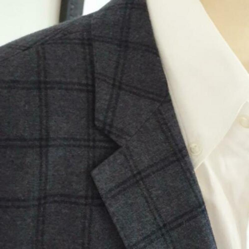 Tommy Hilfiger blazer, maat 50.