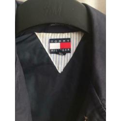 Tommy Hilfiger trenchcoat, regenjas, maat 140, kinderjas