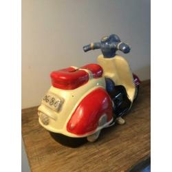 Mooie scooter spaarpot