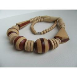 Collier/Ketting met houten kralen